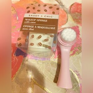🎁Sassy +Chic Make Up Sponge with case and Facial Duo face Brush pink Reusable💥